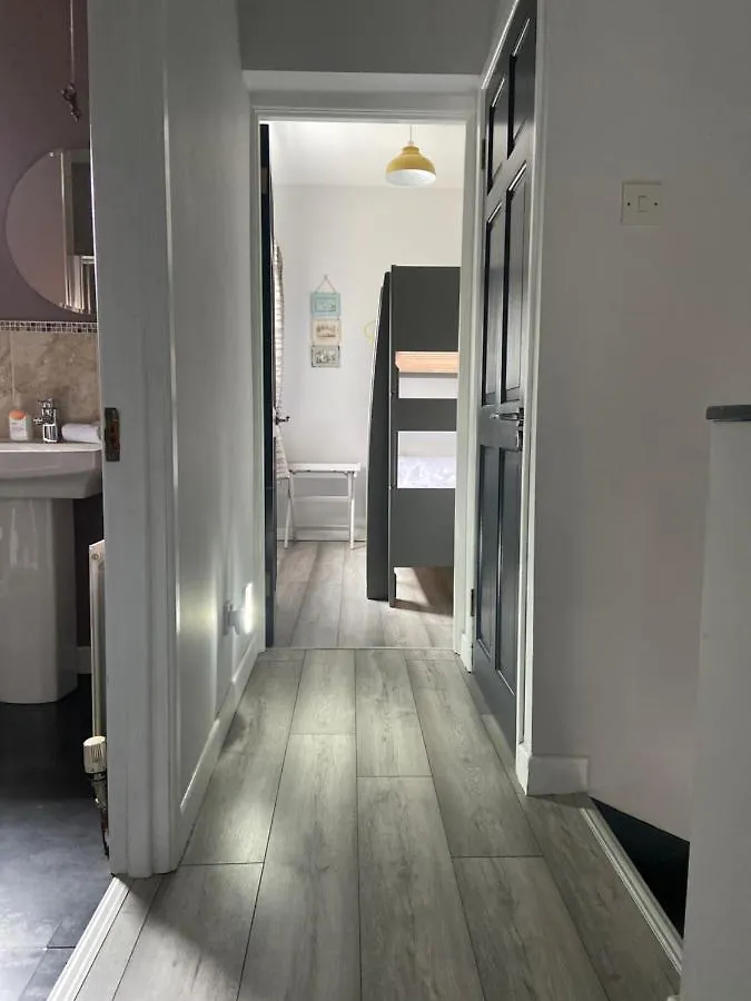 Belfast Townhouse In Prime Location In Belfast City 0*,  Velká Británie